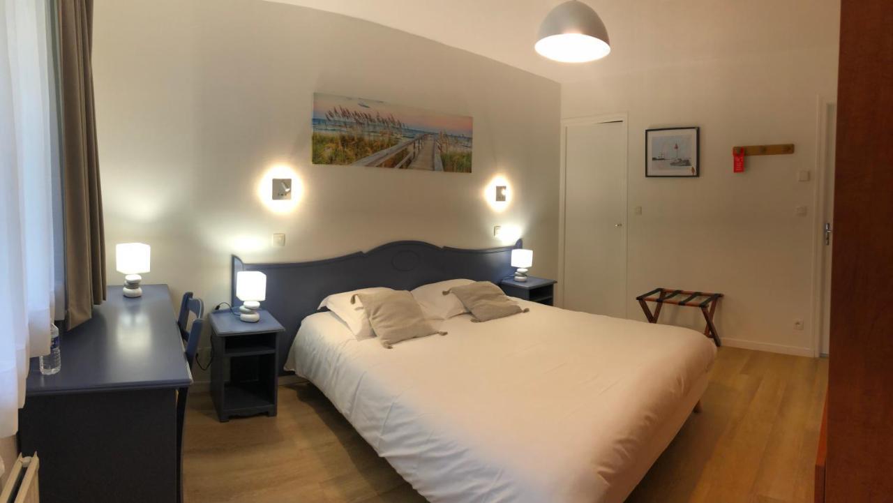 La Demeure Du Perron Hotel Quettehou Kültér fotó